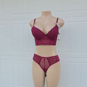 BRAND NEW FRENCH AFFAIR ELEGANT LACE LINGERIE SET